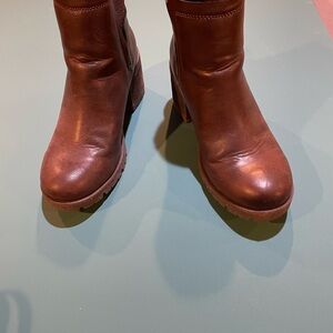 Elegant Brown Leather Boots